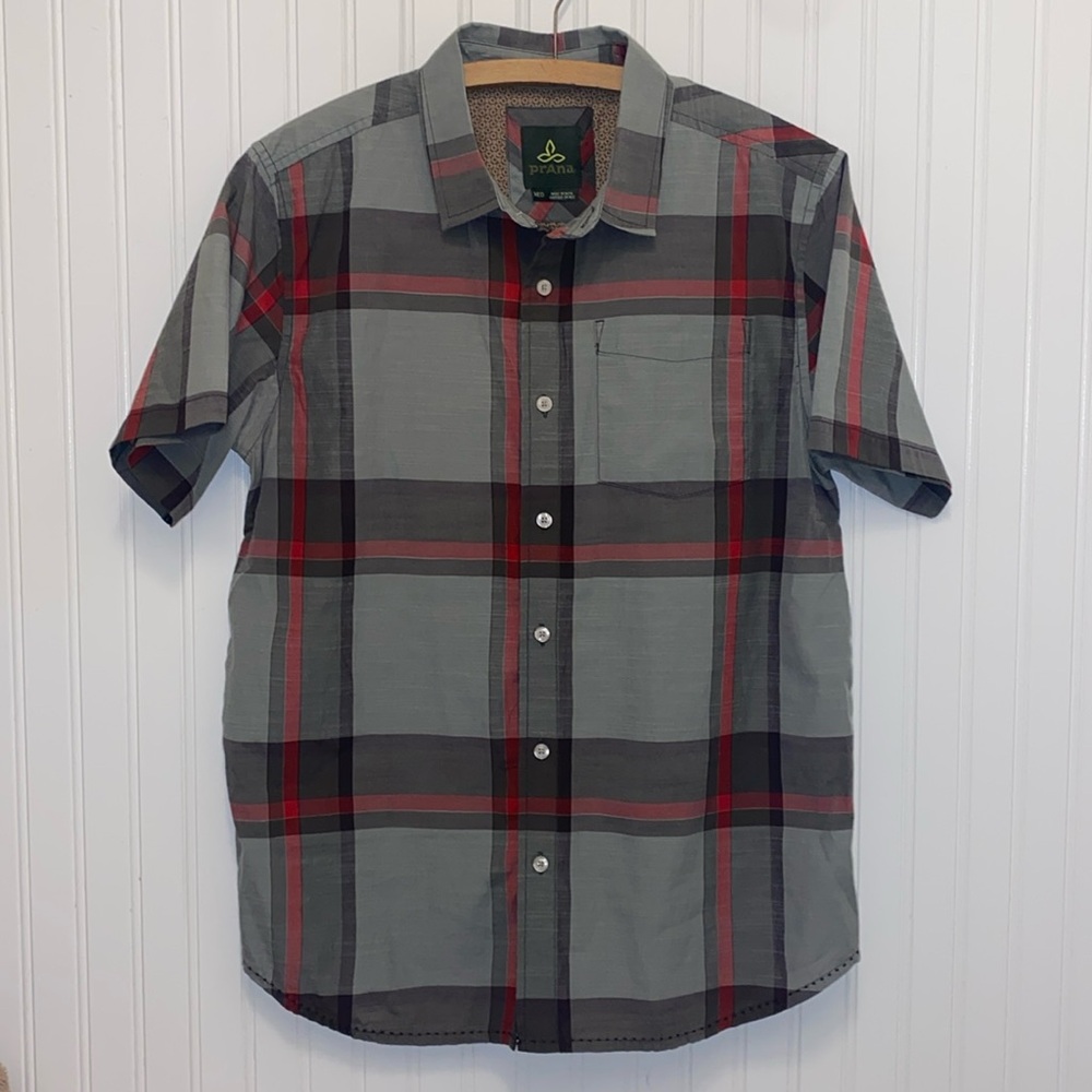 Prana Ecto short sleeve button down, gray plaid, Men’s medium